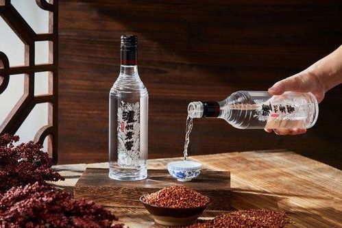 瀘州老窖名酒70年 謀發(fā)展樹(shù)標(biāo)桿,開(kāi)啟中國(guó)名酒新征程